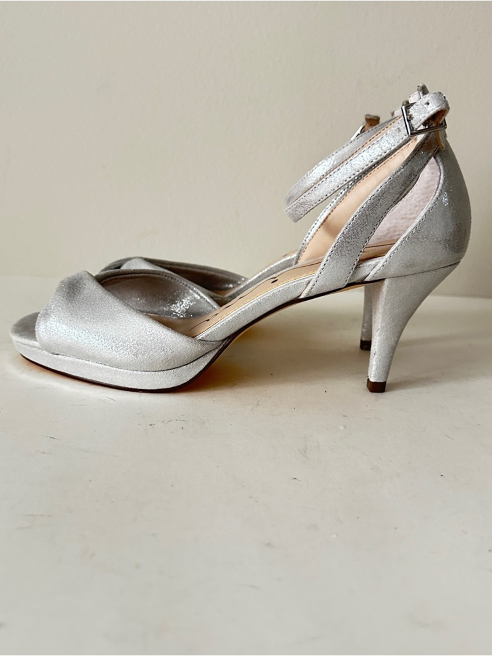 NEW Nina Briza Shimmering Silver Ankle-Strap Platform Women’s Dress Heels, Sz 7M
